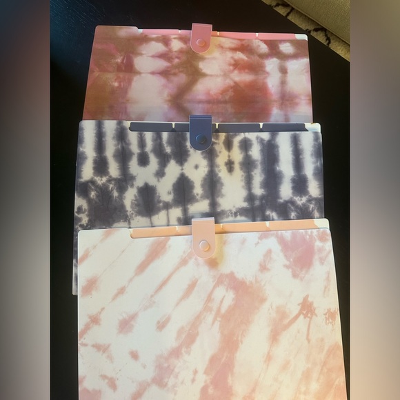 Batik Printed File Management Folders - Picture 1 of 1